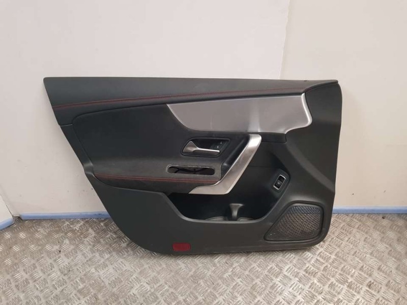 Recambio de juego asientos completo para mercedes-benz clase cla (c118) coupe cla 200 d referencia OEM IAM A1187205901  C/ MANDO