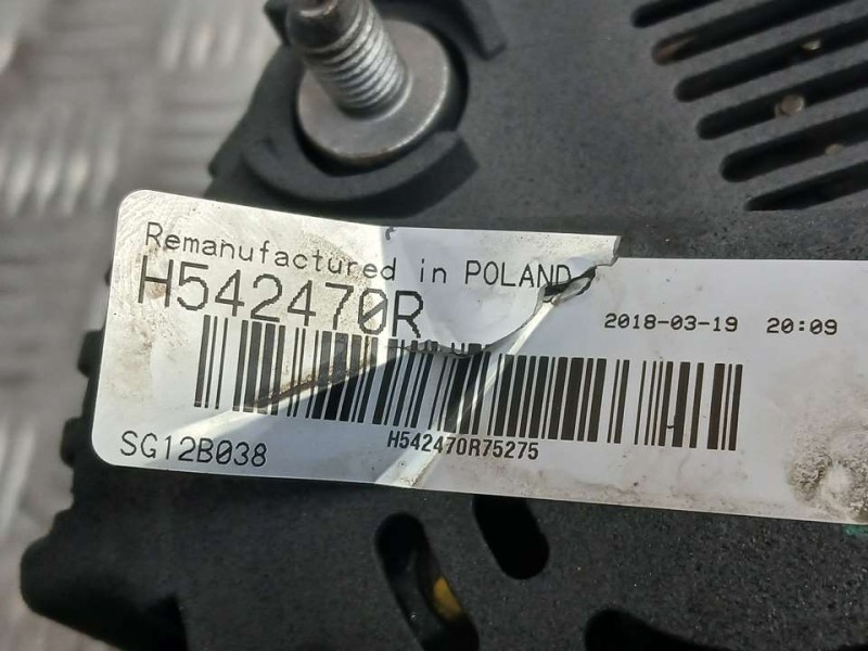 Recambio de alternador para dacia logan express ambiance referencia OEM IAM 8200667608  