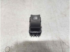 MANDO ELEVALUNAS DELANTERO DERECHO 254218821R 