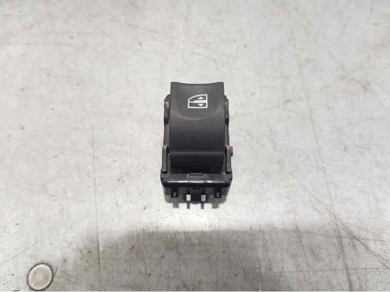 Recambio de mando elevalunas delantero derecho para smart fortwo coupe passion referencia OEM IAM 254218821R  
