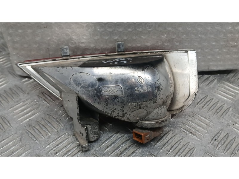 Recambio de piloto trasero izquierdo paragolpes para renault grand scénic iv (r9_) 1.3 tce 140 referencia OEM IAM 265855907R  