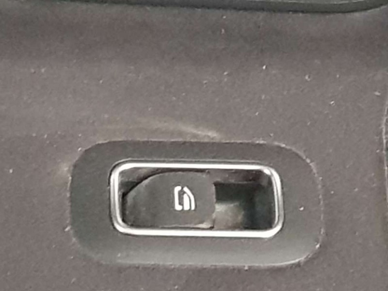 Recambio de juego asientos completo para mercedes-benz clase cla (c118) coupe cla 200 d referencia OEM IAM A1187205901  C/ MANDO