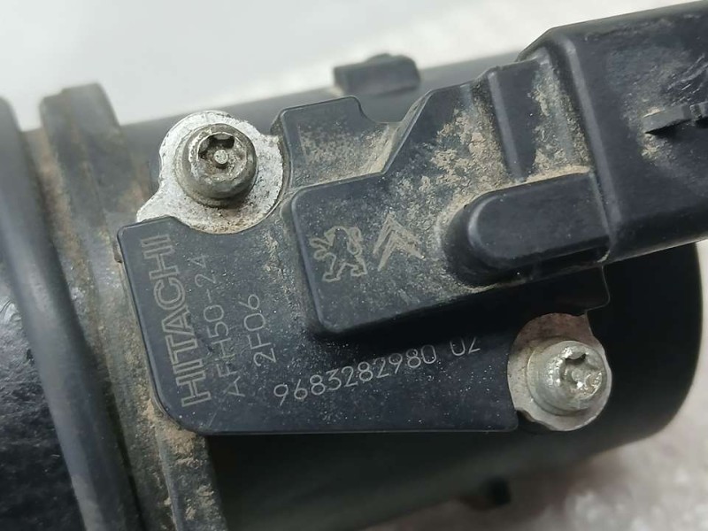 Recambio de caudalimetro para peugeot 208 active referencia OEM IAM 9683282980 AFH5024 HITACHI