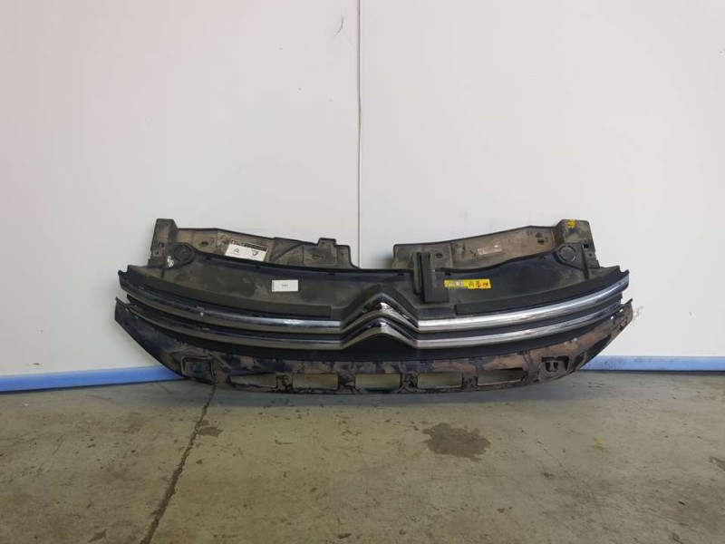 Recambio de rejilla delantera para citroën c3 feel referencia OEM IAM 98120634XT  TOCADA