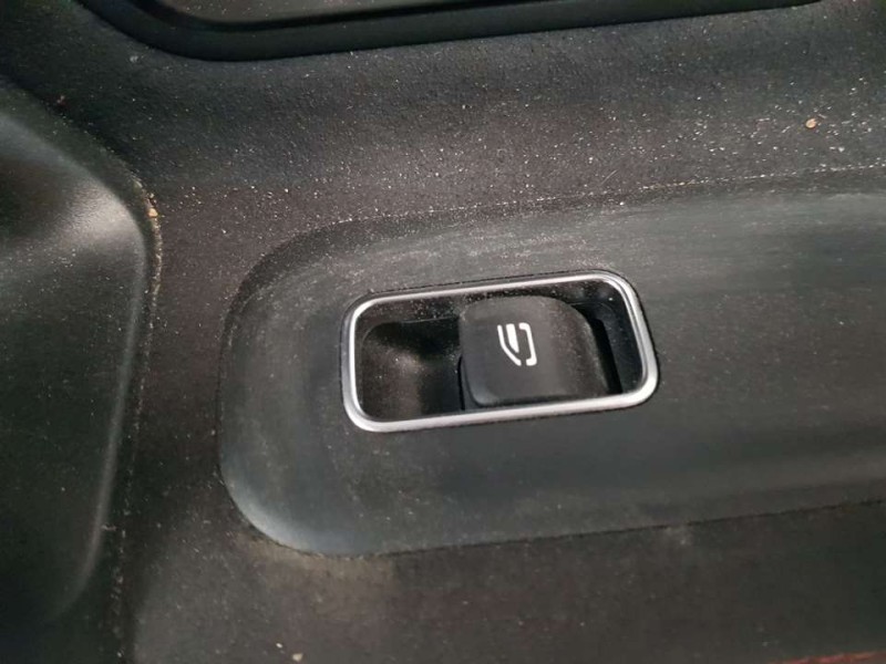 Recambio de juego asientos completo para mercedes-benz clase cla (c118) coupe cla 200 d referencia OEM IAM A1187205901  C/ MANDO