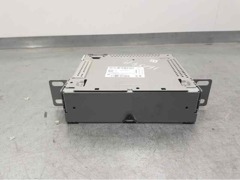 Recambio de modulo electronico para smart fortwo coupe passion referencia OEM IAM 281155725R  SISTEA AUDIO/RADIO