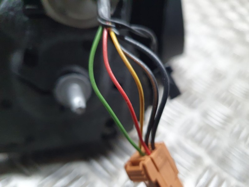 Recambio de retrovisor derecho para citroën c-elysée exclusive referencia OEM IAM 1609064480  ELECTRICO