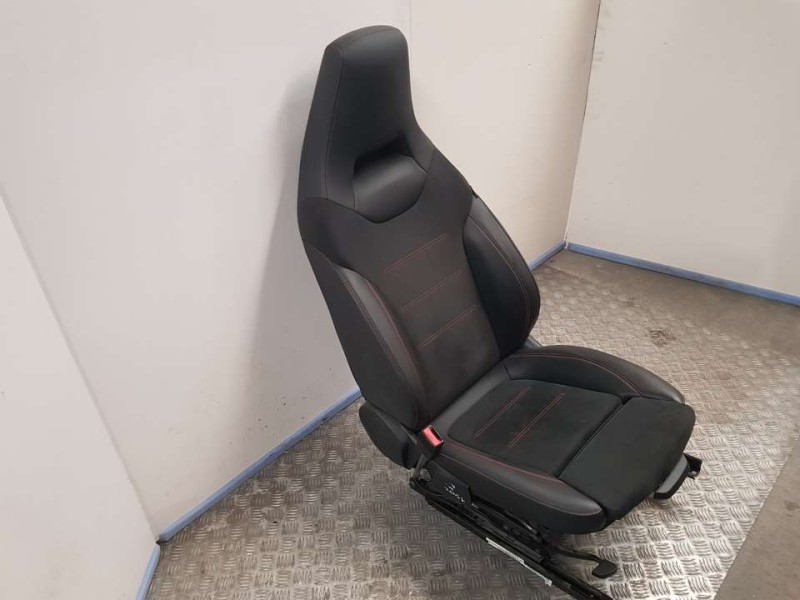 Recambio de juego asientos completo para mercedes-benz clase cla (c118) coupe cla 200 d referencia OEM IAM A1187205901  C/ MANDO