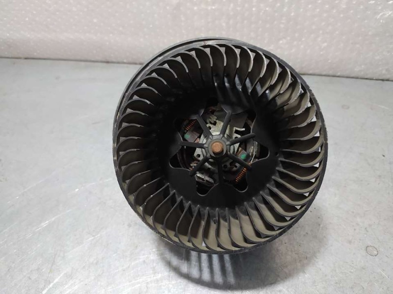 Recambio de motor calefaccion para mercedes-benz clase b (w245) 200 cdi (245.208) referencia OEM IAM A1698200642  