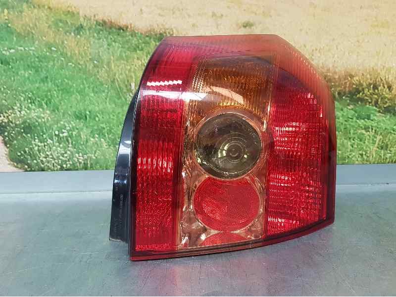 Recambio de piloto trasero derecho para toyota corolla (e12) 1.6 linea luna berlina referencia OEM IAM   