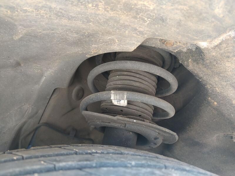 Recambio de amortiguador delantero izquierdo para bmw 3 gran turismo (f34) 318 d referencia OEM IAM 31316873773  