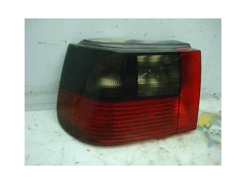 Recambio de piloto trasero izquierdo para seat ibiza (6k) básico referencia OEM IAM 6K6945111D  