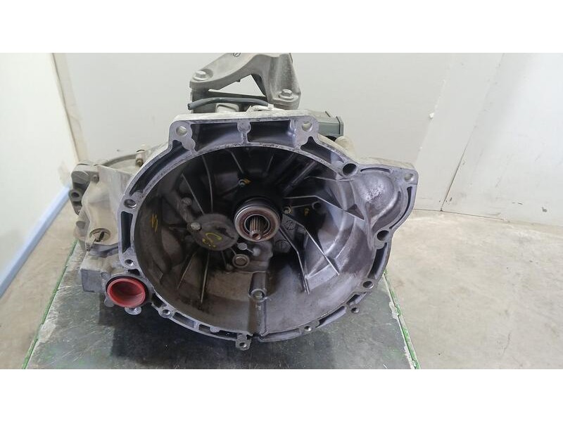 Recambio de caja cambios para ford fiesta (cb1) ambiente referencia OEM IAM 8A6R7002CA 144027 