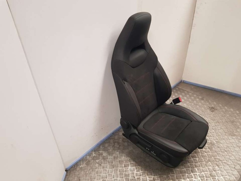 Recambio de juego asientos completo para mercedes-benz clase cla (c118) coupe cla 200 d referencia OEM IAM A1187205901  C/ MANDO