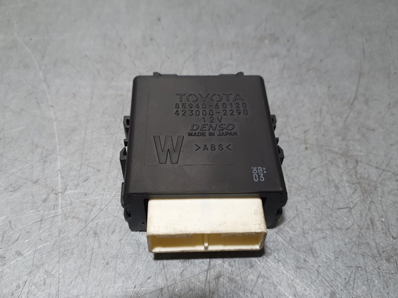 Recambio de modulo electronico para toyota land cruiser (j15) vx referencia OEM IAM 8594060120 4230002290 