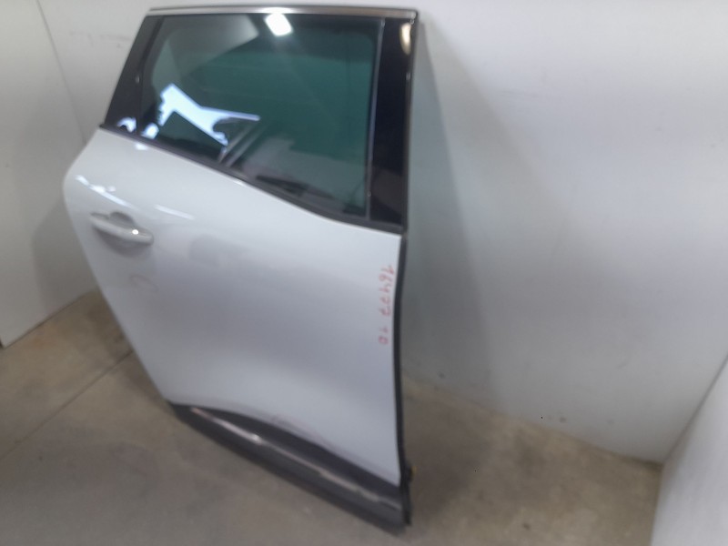 Recambio de puerta trasera derecha para renault grand scénic iv (r9_) 1.3 tce 140 referencia OEM IAM 821006842R TOCADA 