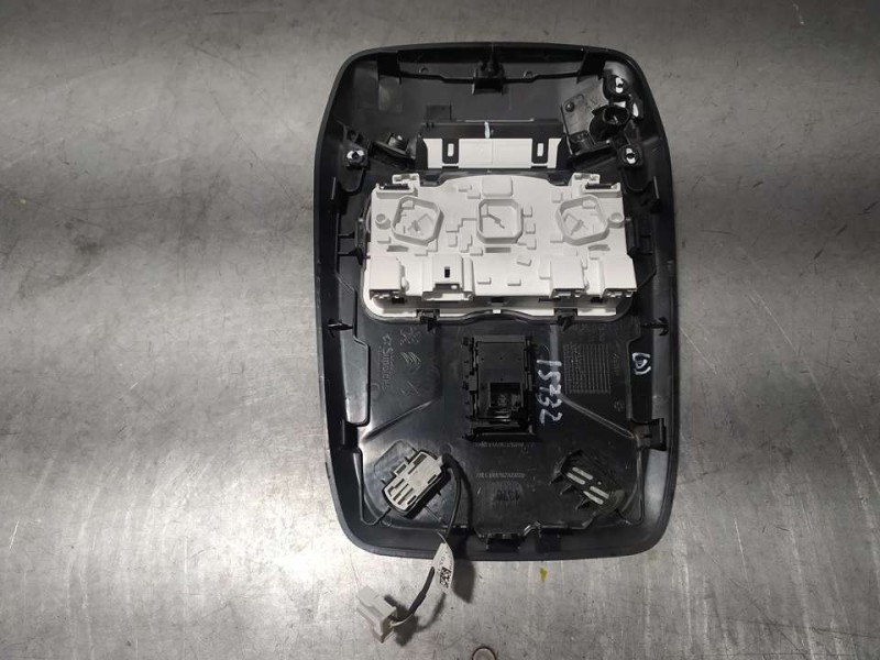 Recambio de luz interior para opel mokka gs line referencia OEM IAM 98781445PR  