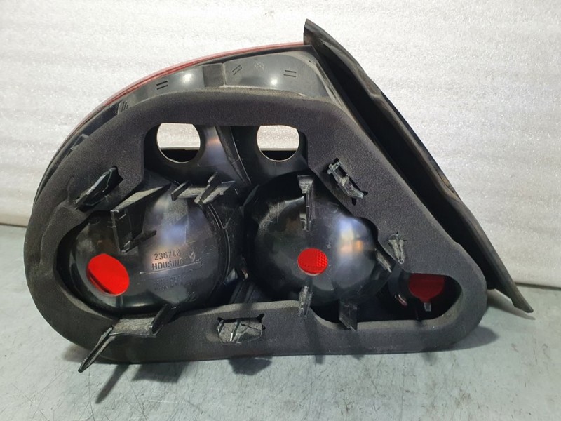 Recambio de piloto trasero derecho para jaguar s-type 3.0 v6 executive referencia OEM IAM 2VP236038020 XR8313404AG 