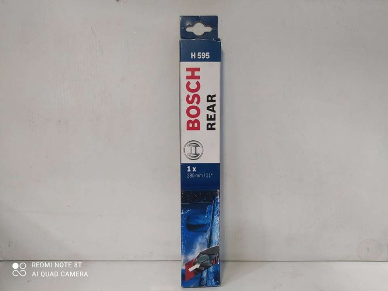 Recambio de escobilla limpia para seat leon (1p1) referencia OEM IAM 4733807  BOSCH H595