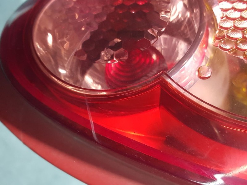 Recambio de piloto trasero izquierdo para toyota aygo (kgb/wnb) básico referencia OEM IAM   MANCHADO Y ARAÑADO