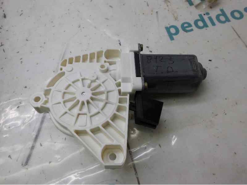 Recambio de motor elevalunas trasero derecho para mercedes-benz clase a (w169) a 170 (169.032) referencia OEM IAM   6 PINES