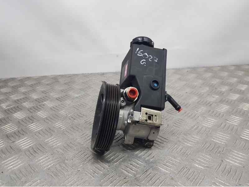 Recambio de bomba direccion para ssangyong rodius referencia OEM IAM NS5540647  