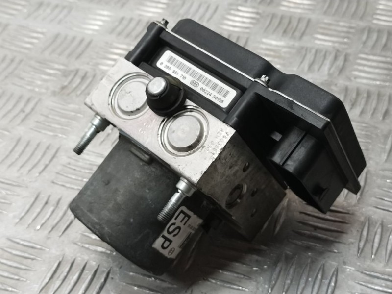 Recambio de abs para alfa romeo mito (145) distinctive referencia OEM IAM 51879980 0265251816 BOSCH