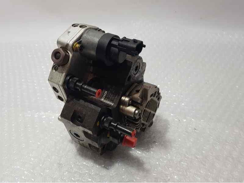 Recambio de bomba alta presion para renault laguna ii grandtour (kg0) 2.2 dci turbodiesel referencia OEM IAM 8200170377 04450100