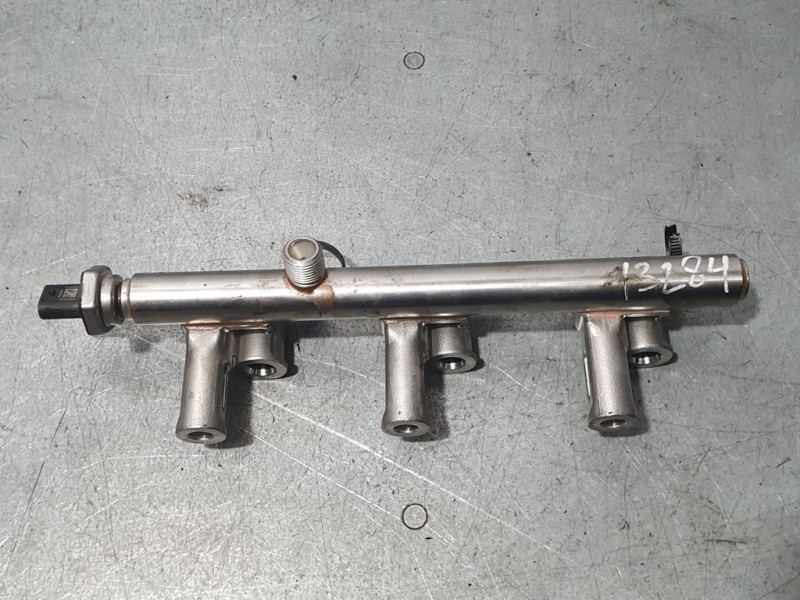 Recambio de rampa inyectora para opel corsa f edition referencia OEM IAM 9830132980  