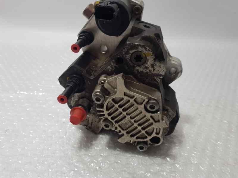 Recambio de bomba alta presion para renault laguna ii grandtour (kg0) 2.2 dci turbodiesel referencia OEM IAM 8200170377 04450100
