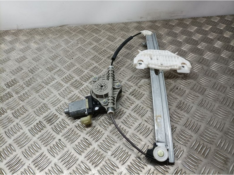 Recambio de elevalunas trasero derecho para kia stonic (ybcuv) black edition referencia OEM IAM 83460H8000 F00S1W2198 ELECTRICO 