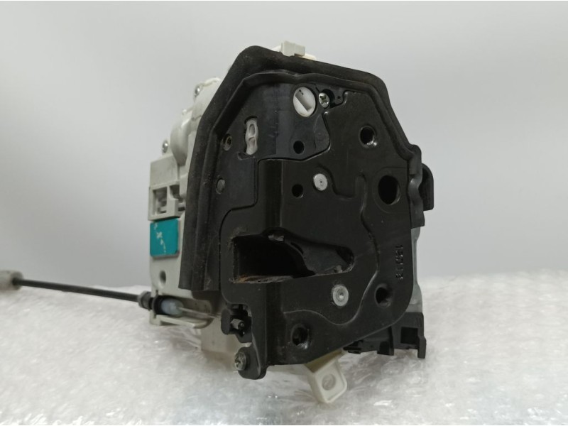 Recambio de cerradura puerta delantera derecha para audi a1 sportback (8xf) attracted referencia OEM IAM 8X1837016C  ELECTRICA