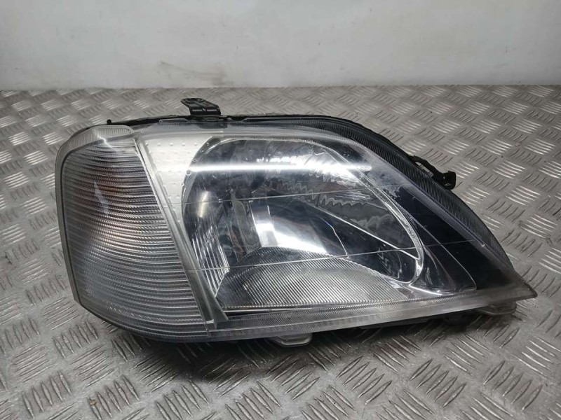 Recambio de faro derecho para dacia logan express ambiance referencia OEM IAM 6001546789  