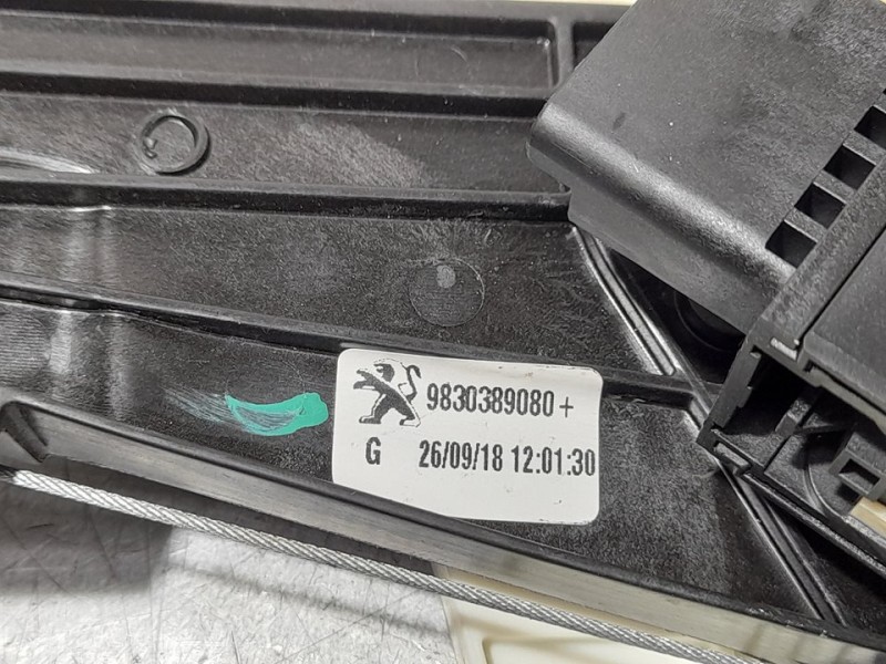 Recambio de elevalunas trasero izquierdo para peugeot 3008 allure referencia OEM IAM 9830389080  ELECTRICO 6 PINES