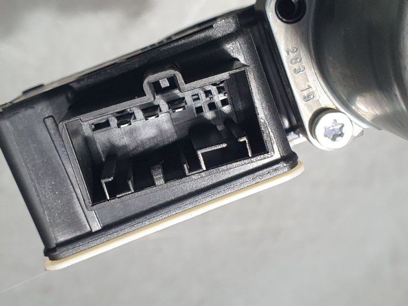 Recambio de motor elevalunas trasero derecho para volkswagen golf vii lim. (bq1) e-golf referencia OEM IAM 5Q0959408  