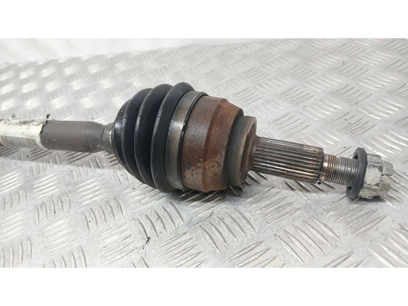 Recambio de transmision delantera derecha para renault grand scénic iv (r9_) 1.3 tce 140 referencia OEM IAM 391005551R  