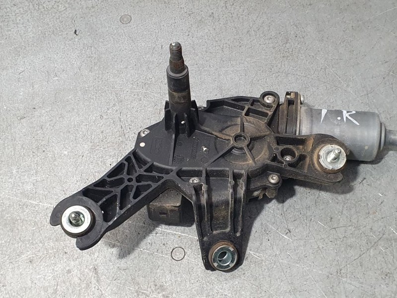 Recambio de motor limpia trasero para kia venga emotion referencia OEM IAM W000009727  VALEO