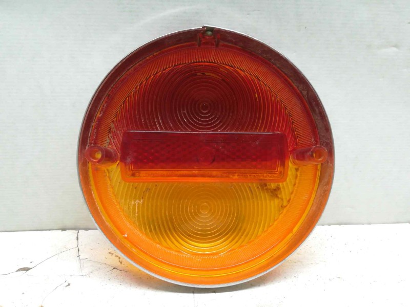 Recambio de piloto trasero izquierdo para seat 850 850n referencia OEM IAM   SOLO TULIPA