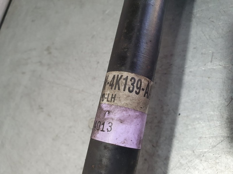 Recambio de transmision trasera izquierda para jaguar s-type 3.0 v6 executive referencia OEM IAM XW4W4K139 0924013 