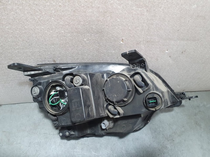 Recambio de faro izquierdo para opel antara cosmo 4x4 referencia OEM IAM SIN REF  