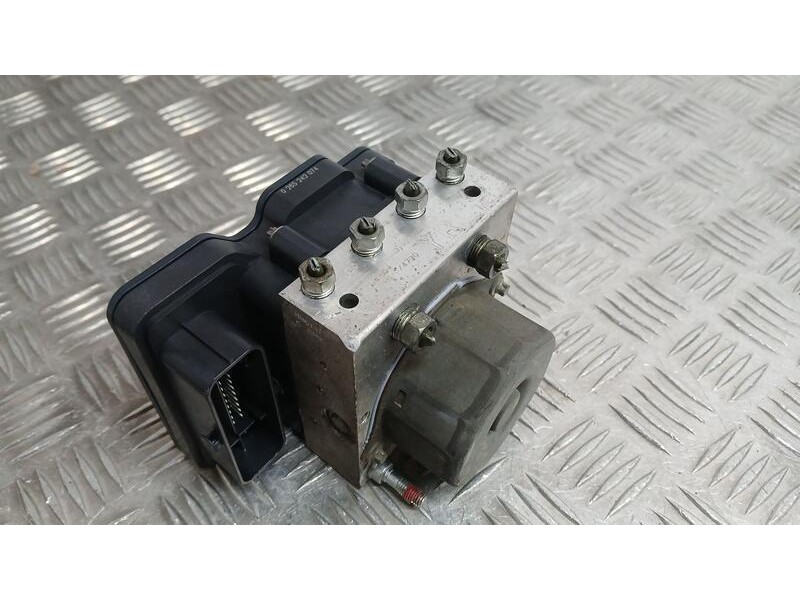 Recambio de abs para toyota auris active referencia OEM IAM 4454002380  269534