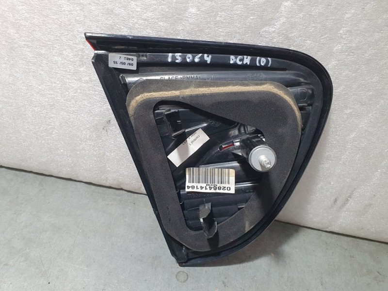 Recambio de piloto trasero derecho para renault captur life referencia OEM IAM 286414164  INTERIOR