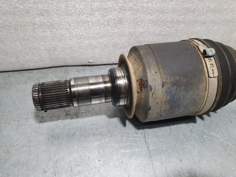 Recambio de transmision delantera izquierda para mercedes-benz clase m (w164) ml 300 cdi be 4-matic (164.121) referencia OEM IAM