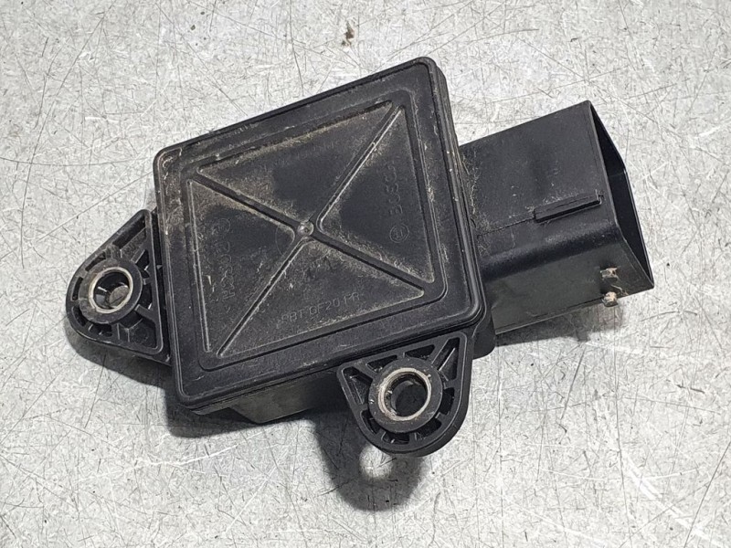 Recambio de rele para citroën ds5 desire referencia OEM IAM 987787168001 F005V01221 BOSCH RELE STAR AND STOP