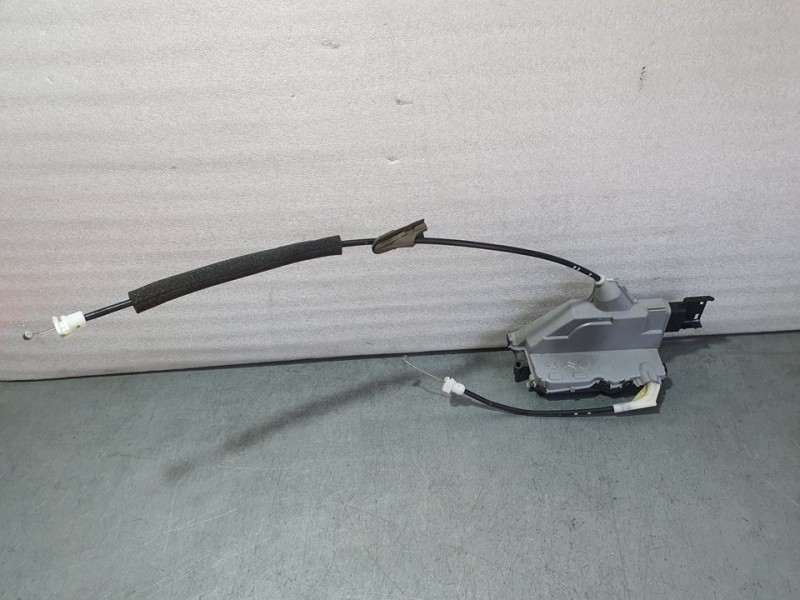 Recambio de cerradura puerta trasera derecha para peugeot 3008 style referencia OEM IAM 1113M1476I1  6 PINES