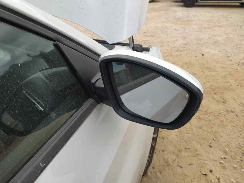 Recambio de retrovisor derecho para peugeot 208 (p2) allure referencia OEM IAM 98260175XT  