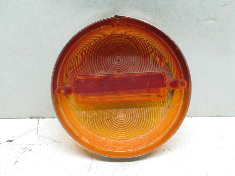 Recambio de piloto trasero derecho para seat 850 850n referencia OEM IAM  TOCADO SOLO TULIPA