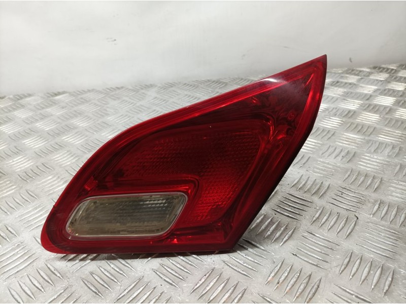 Recambio de piloto trasero derecho para opel astra j lim. selective referencia OEM IAM   INTERIOR