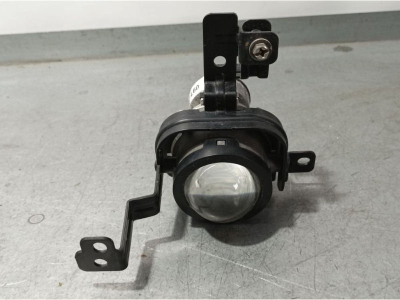 Recambio de faro antiniebla izquierdo para kia stonic (ybcuv) black edition referencia OEM IAM 92201H8600  