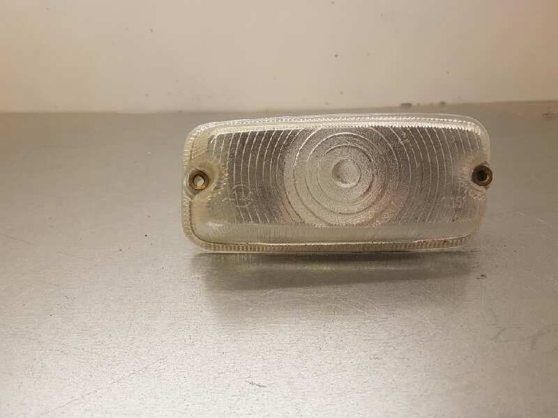 Recambio de piloto delantero derecho para seat 850 850n referencia OEM IAM   